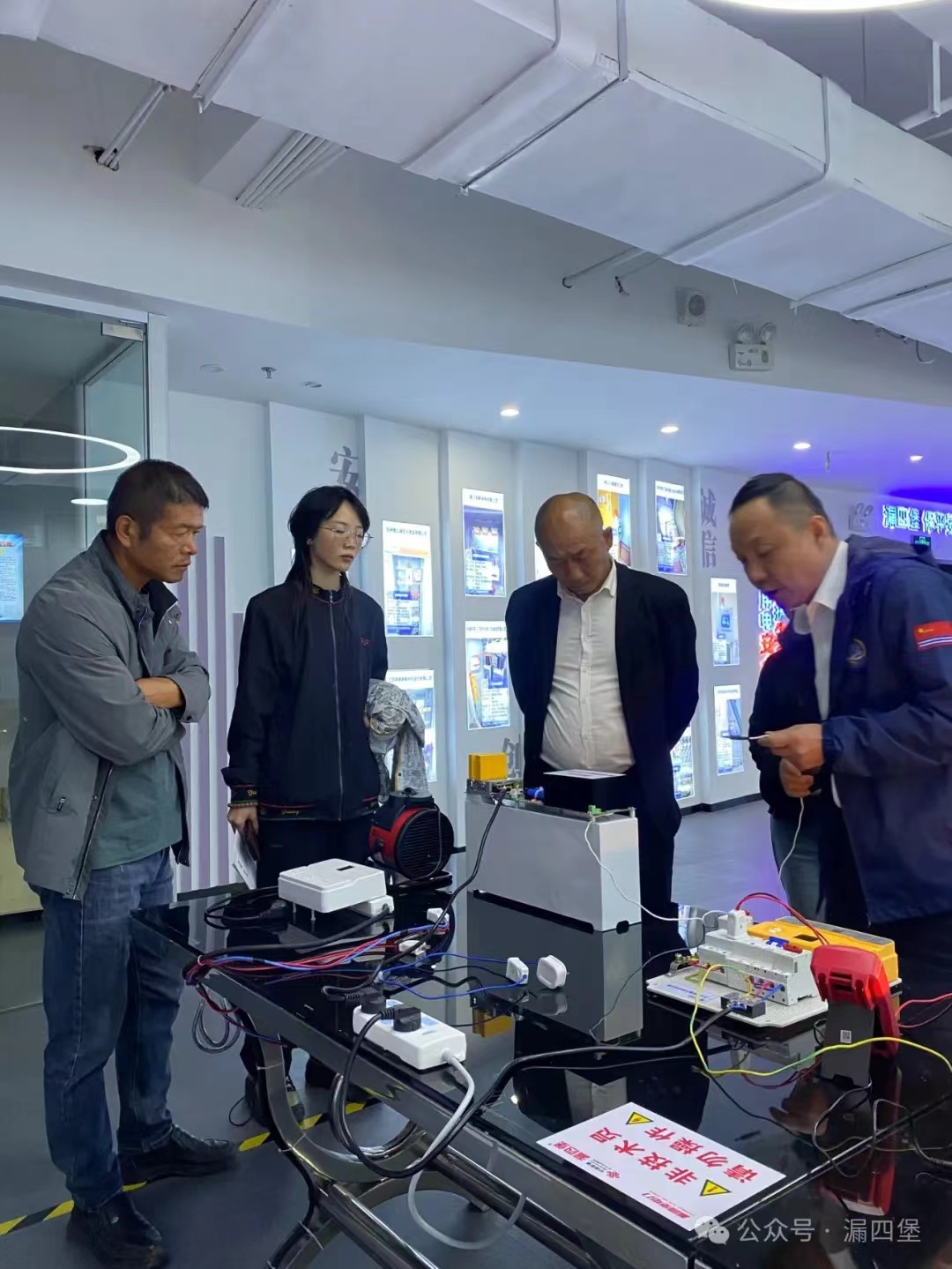 1728696738228111.jpg 1728696738228111.jpg